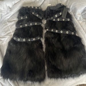 Widow Fluffy Rave Leg Covers